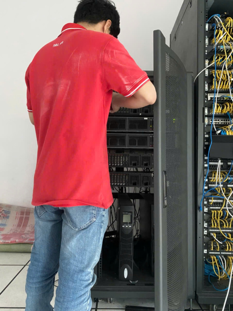 Sửa Server Tận Nơi