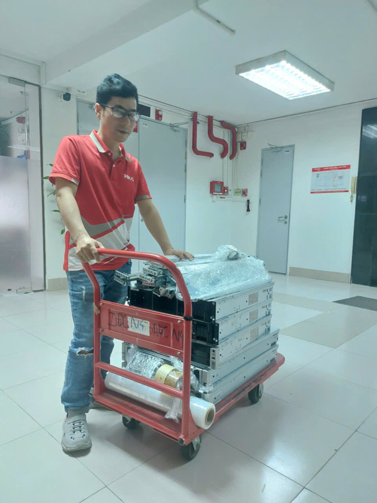 Có nên bán server cũ cho đơn vị thu mua không