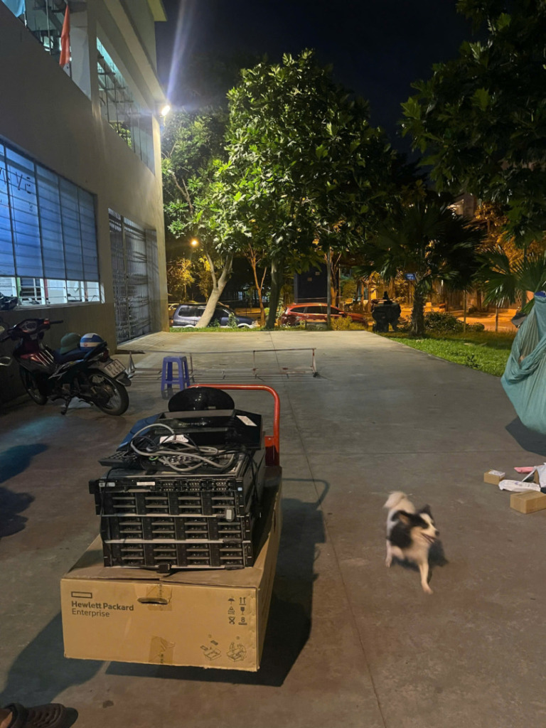 So sánh chi phí nâng cấp server vs mua server mới vs server cũ