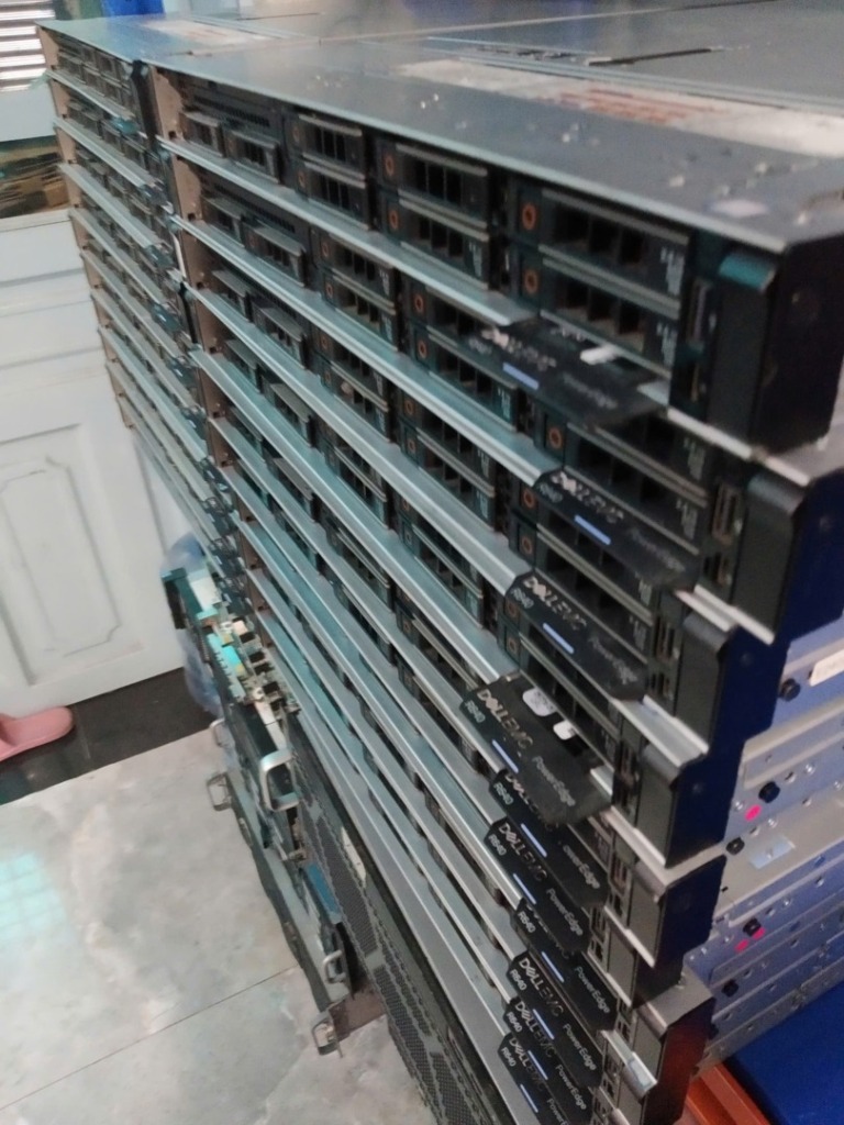 Thị trường server cũ tại Việt Nam – Cơ hội và thách thức cho doanh nghiệp